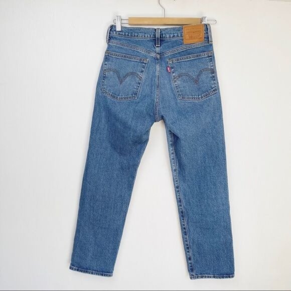 Levi's 501 Premium wedgie straight High rise Jeans Light Blue big “E” 26 - Picture 5 of 12